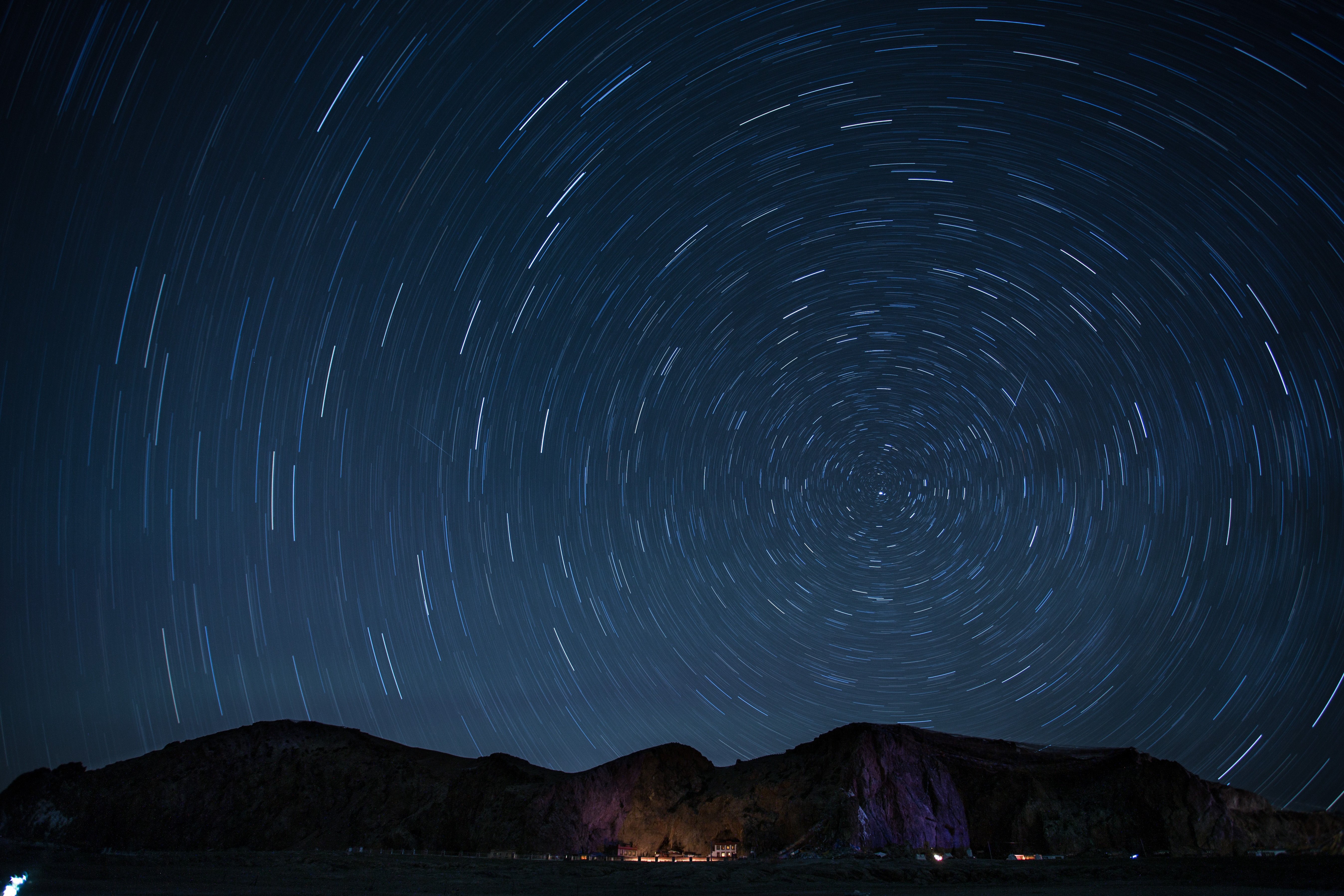 星と光に包まれる館内フォトスポット